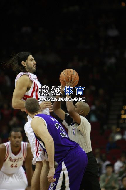 疑是阿